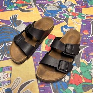 Birkenstock Women’s Black Arizona Soft Bed Sandal